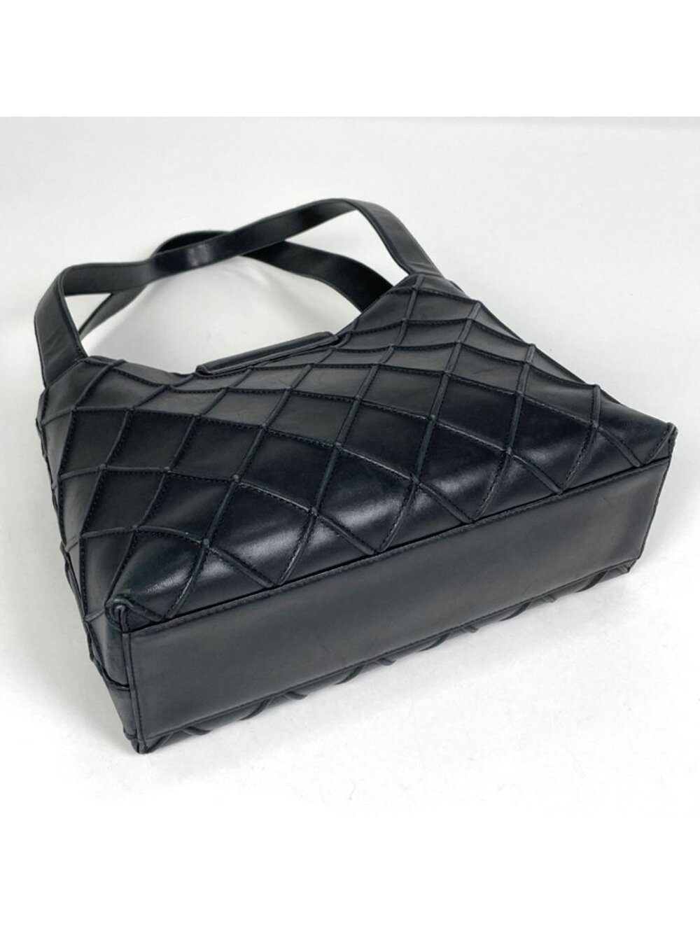 Chanel Cosmos Line Tote CC Logo Leather Black - Picture 2 of 11